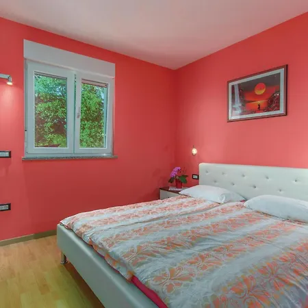 3 Bedroom Awesome In Labin (Istria)