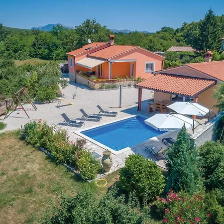 3 Bedroom Awesome In Holiday home Labin (Istria)