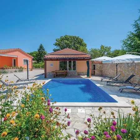 Holiday home 3 Bedroom Awesome In Labin (Istria)